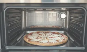 Na jakim trybie piec pizze, aby uzyskać idealną chrupkość?