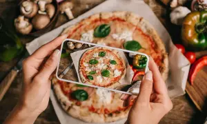 Ile nagrzewa się kamień do pizzy? Odkryj sekrety idealnego pieczenia