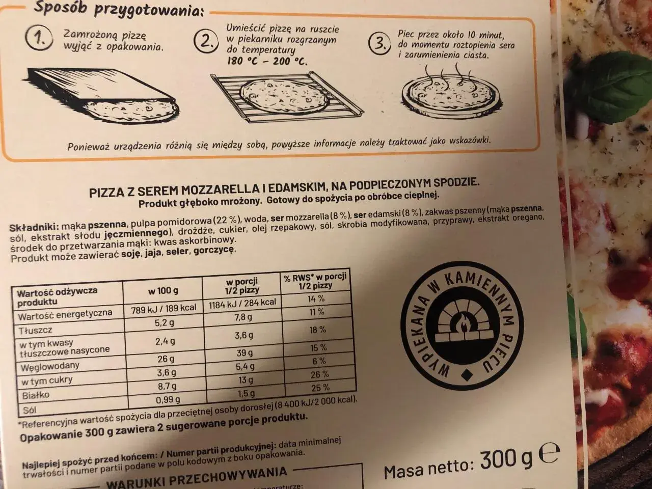 Tabela wartości odżywczych dla pizzy Margherita, z informacją o kaloriach i składnikach.